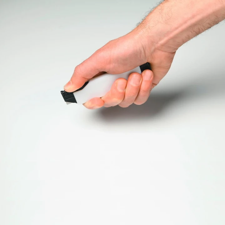 Cutter Knife White/Black