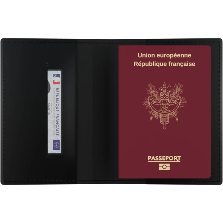 SCX.design A13 Passport Holder with Smart Tag