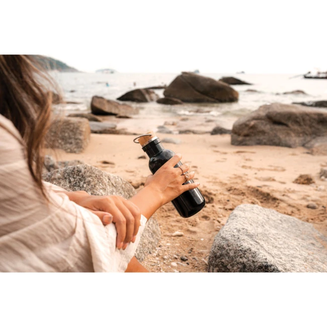 RCS Rpet Bottle With Bamboo Lid And Handle 680ml
