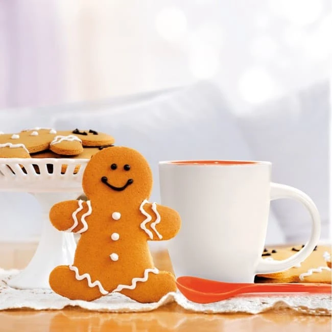 Bicolour Mug With Spoon 250ml