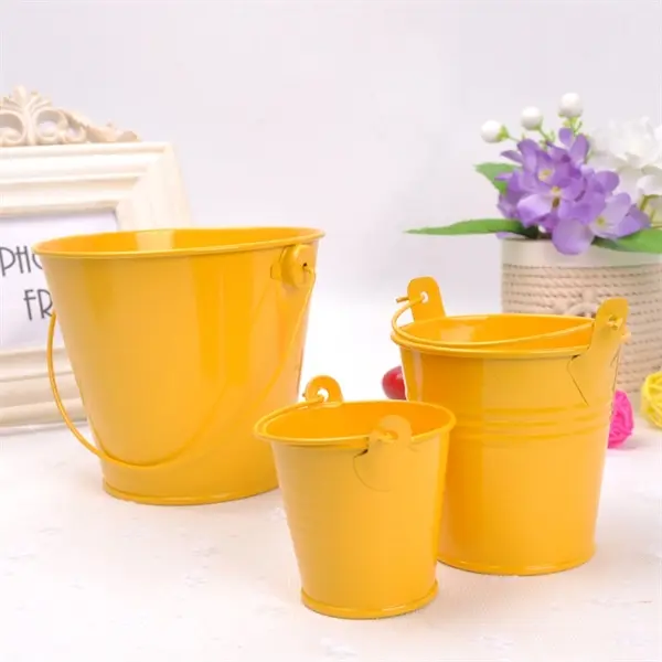 Metal Pail Buckets ( 4 7/10" high )
