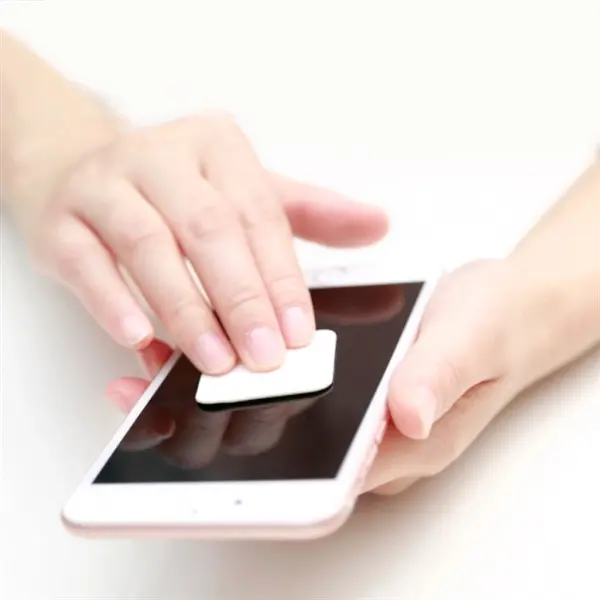 Sticky Screen Cleaner
