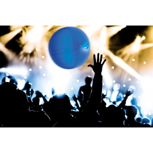 Inflatable beachball w light