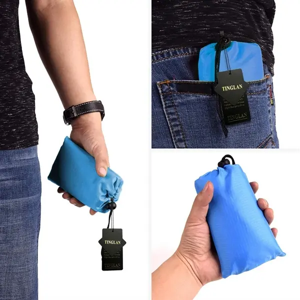 Waterproof Foldable Picnic Mat With Pouch