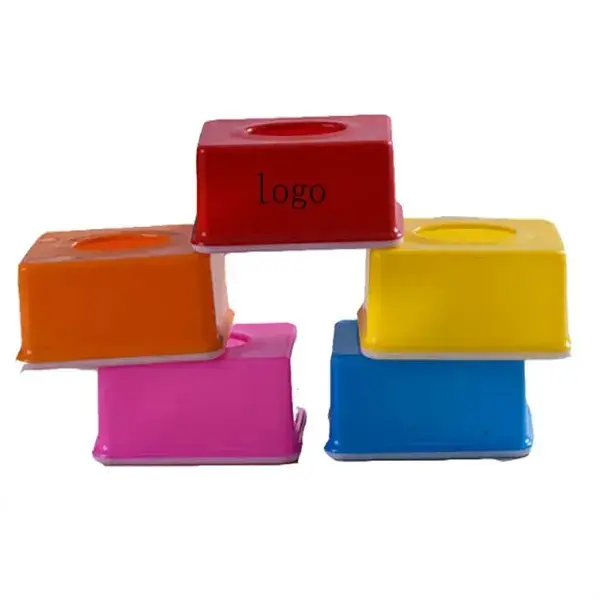 Tissue box