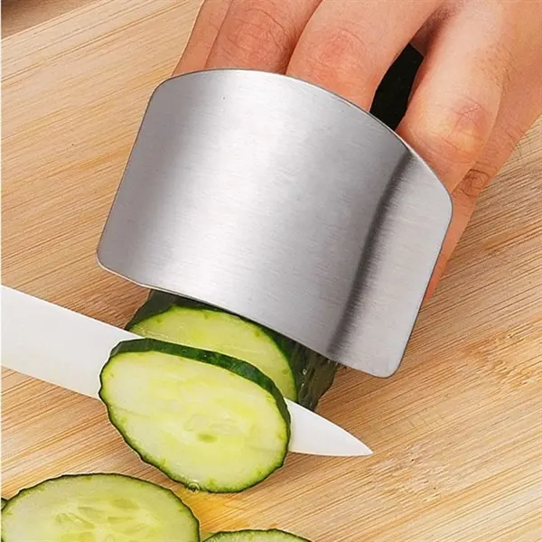 Hand protectors for cutting vegetables