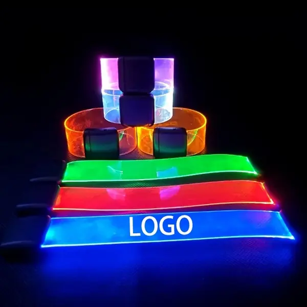 Magnetic luminous bracelet