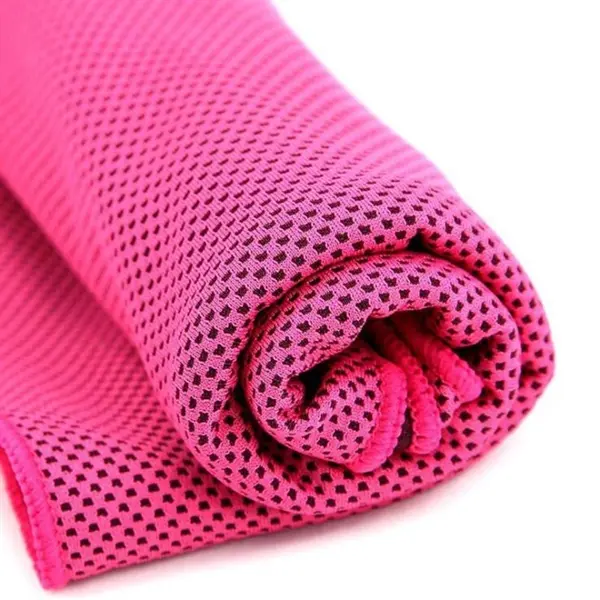 Portable Cooling Towel With Pouch