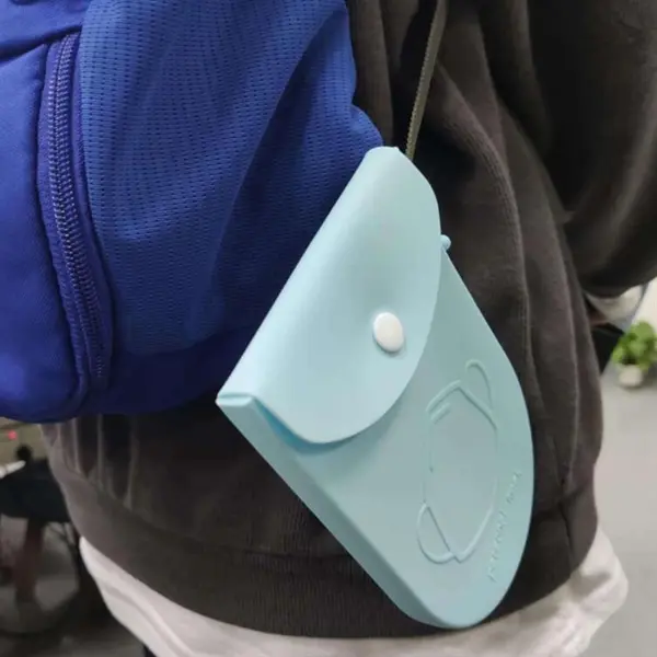 Silicone Portable Mask Storage Clip