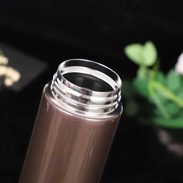 Bouncing Cover Creative Car Convenient Insulation Cup