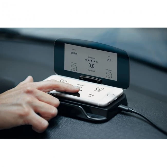 Car HUD wireless charger