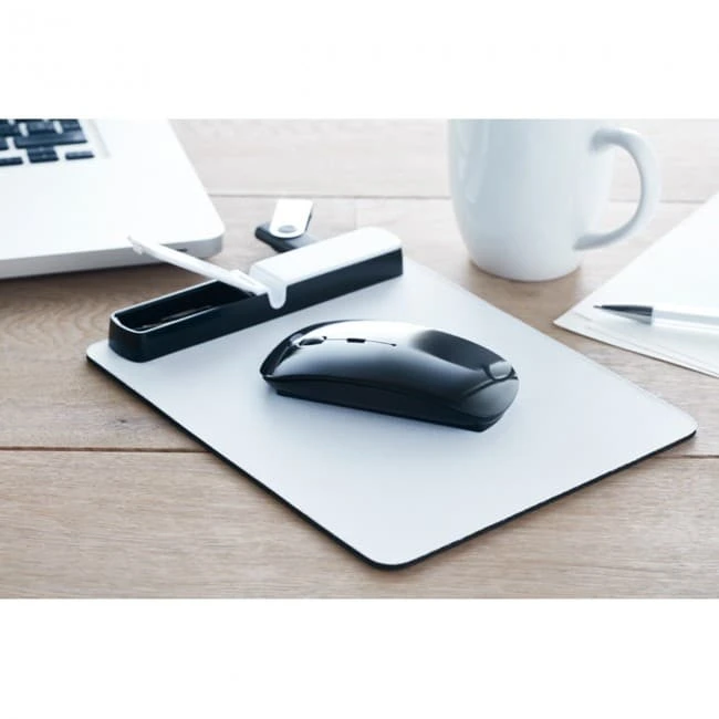 Mousepad with 3 port USB hub