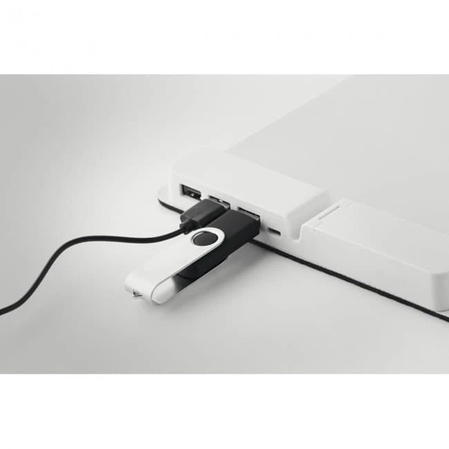 Mousepad with 3 port USB hub