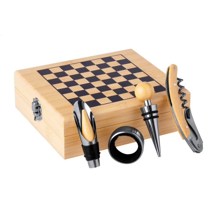 Kaspar Chess Wine Set