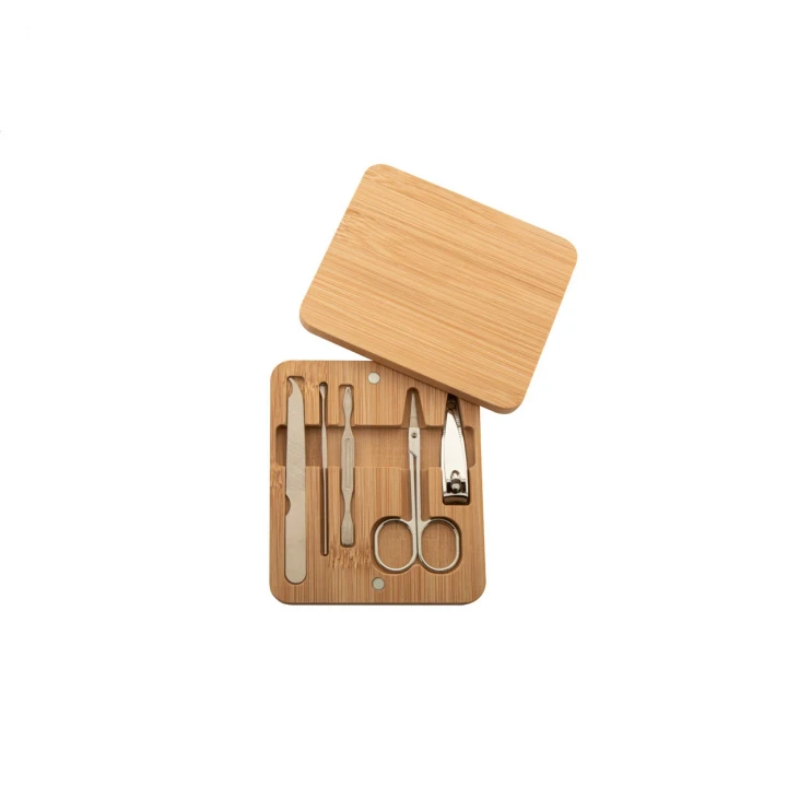 Manoky Bamboo Manicure Set