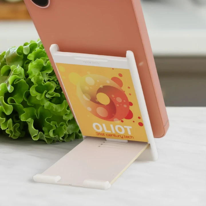TechChair – Fold-Out Phone Stand